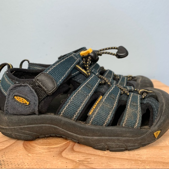 Keen Kids Sandals Summer Boys Girls Size 11